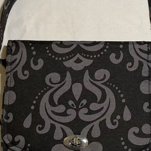 Lilly Bit Wristlet